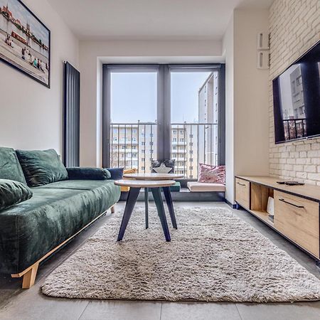Rentplanet - Apartament Wyszynskiego Wroclaw Ngoại thất bức ảnh